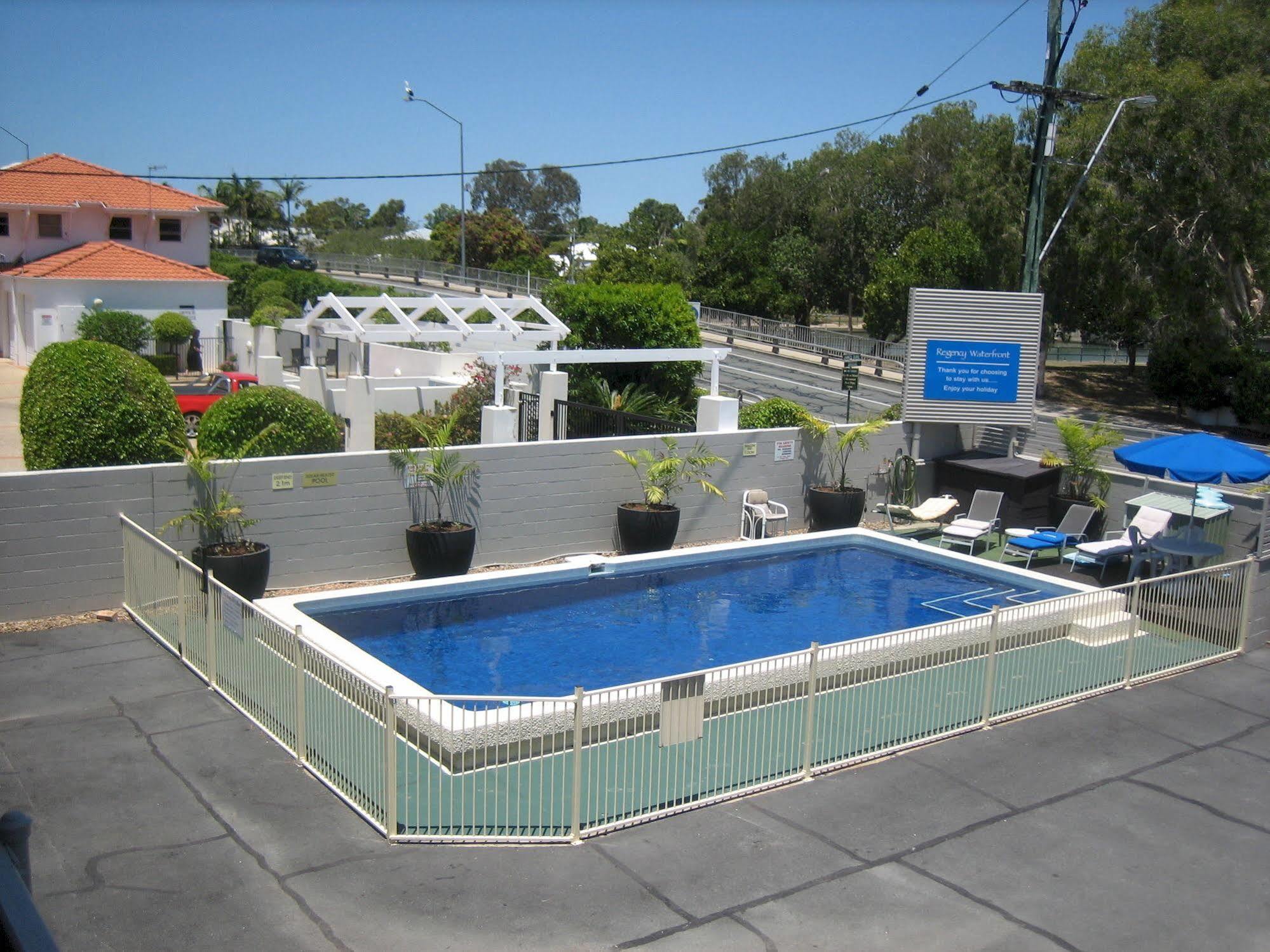 Regency Waterfront Noosa Aparthotel Noosaville Exterior photo